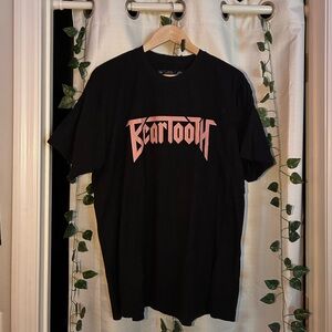 Black & pink Beartooth band tee